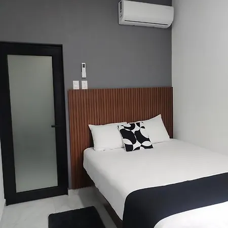 Hotel Cermar Plaza La Barca Extérieur photo