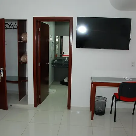 Hotel Cermar Plaza La Barca Extérieur photo